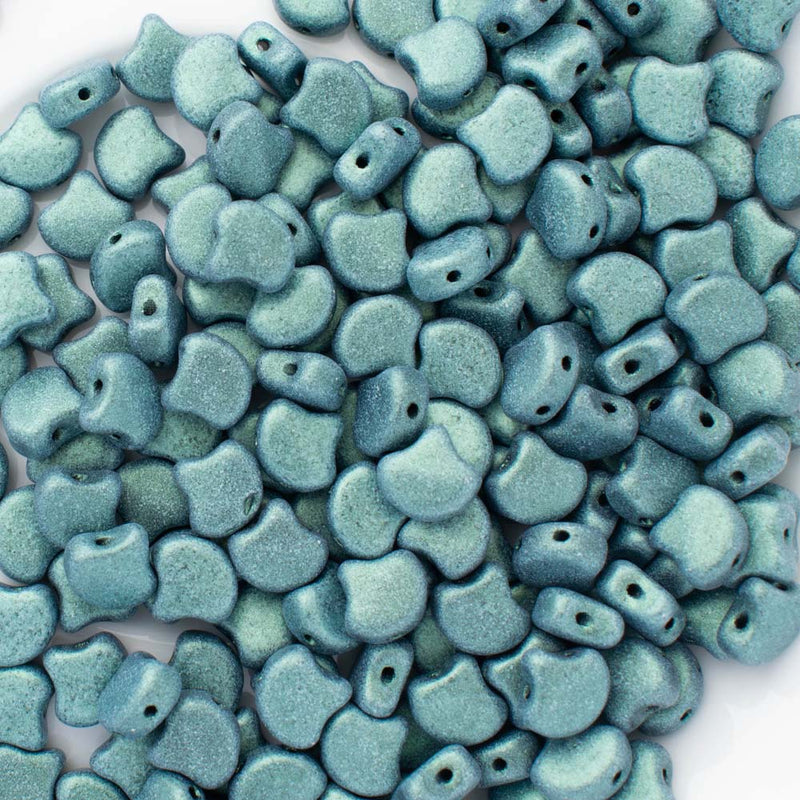 Matubo Ginko Beads 7.5mm, Metallic Suede - Light Green